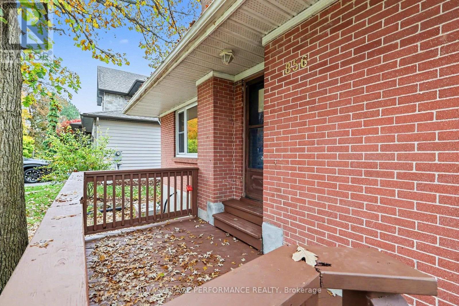 856 Iroquois Road