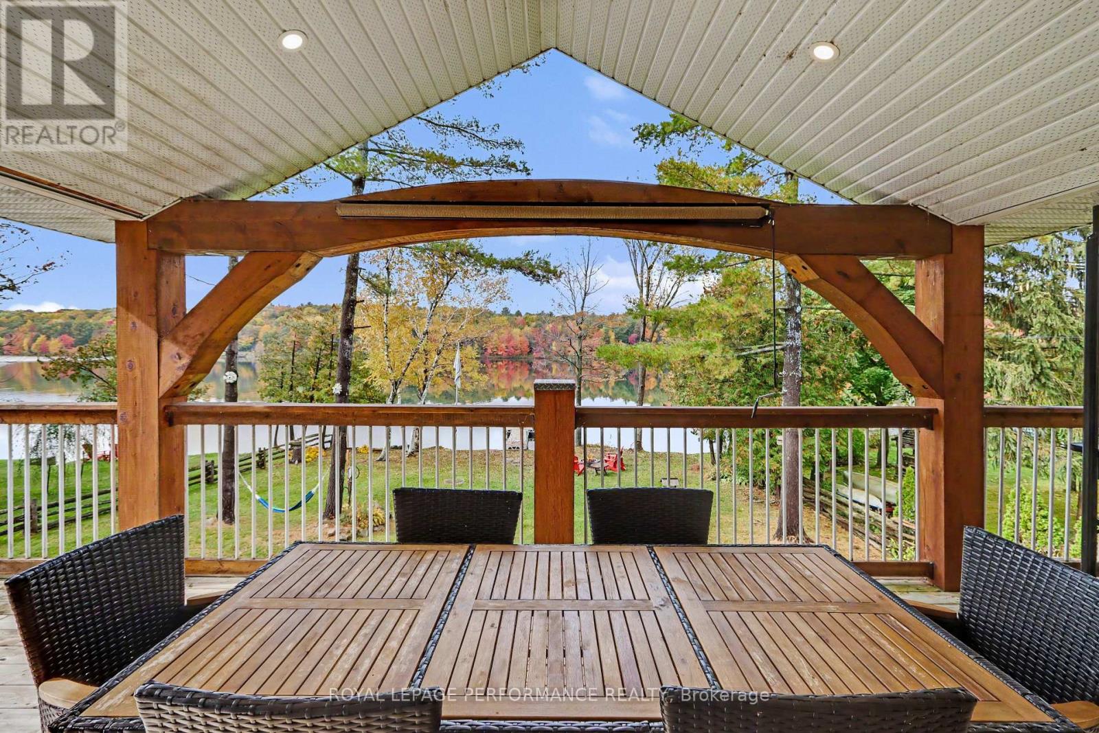 16 Kerry Forest Drive