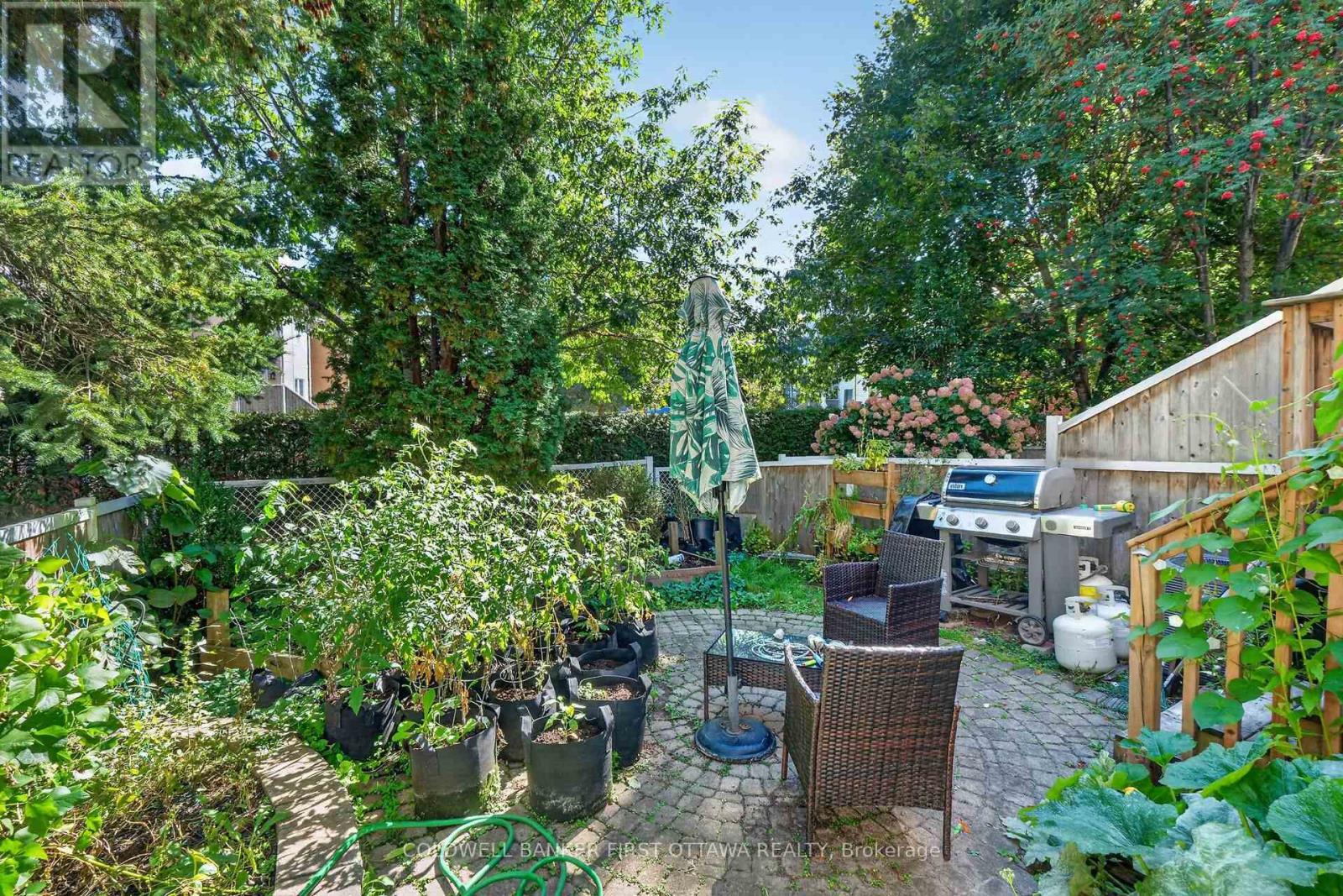 6154 Oak Meadows Drive — photo 40