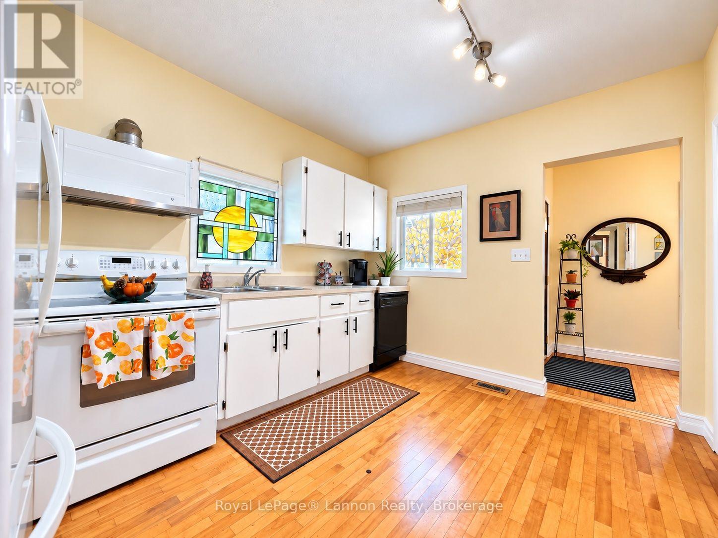 1707 Crawford Avenue — photo 19