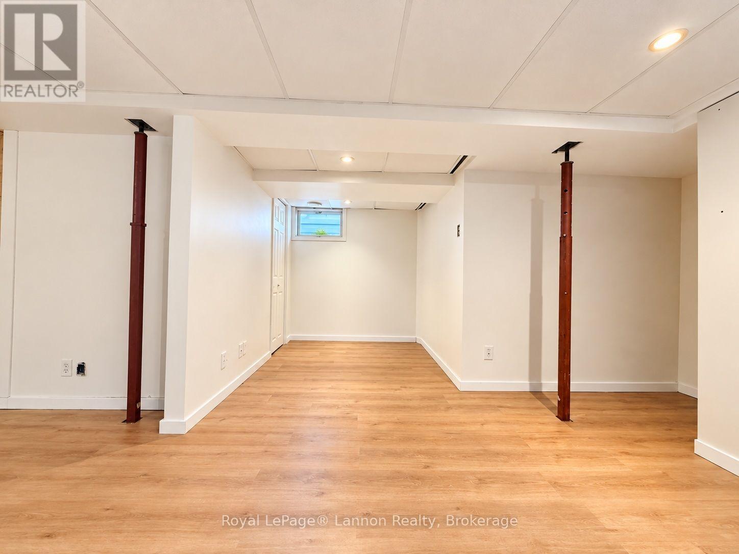 1707 CRAWFORD AVENUE - 34