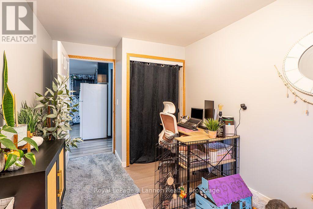 1565 MOUNTAIN ROAD - 15
