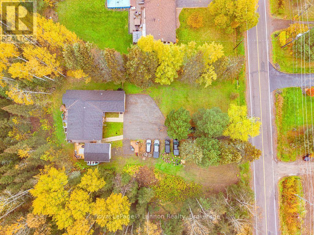 1565 MOUNTAIN ROAD - 45