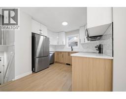 36 Taradale Close NE - photo 6