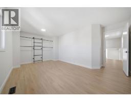 36 Taradale Close NE - photo 15