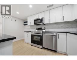 36 Taradale Close NE - photo 20