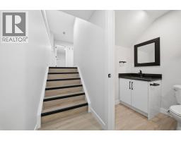 36 Taradale Close NE - photo 23