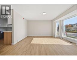 36 Taradale Close NE - photo 4