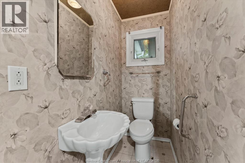 248 MEUNIER STREET - 21