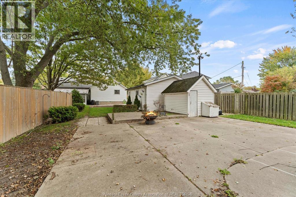 248 MEUNIER STREET - 33