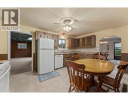 Kitchen - 248 Meunier Street, Belle River, ON N0R1A0 Photo 9