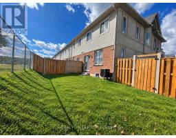 30 Mockingbird Lane W, Hamilton, ON L8E0K7 Photo 15