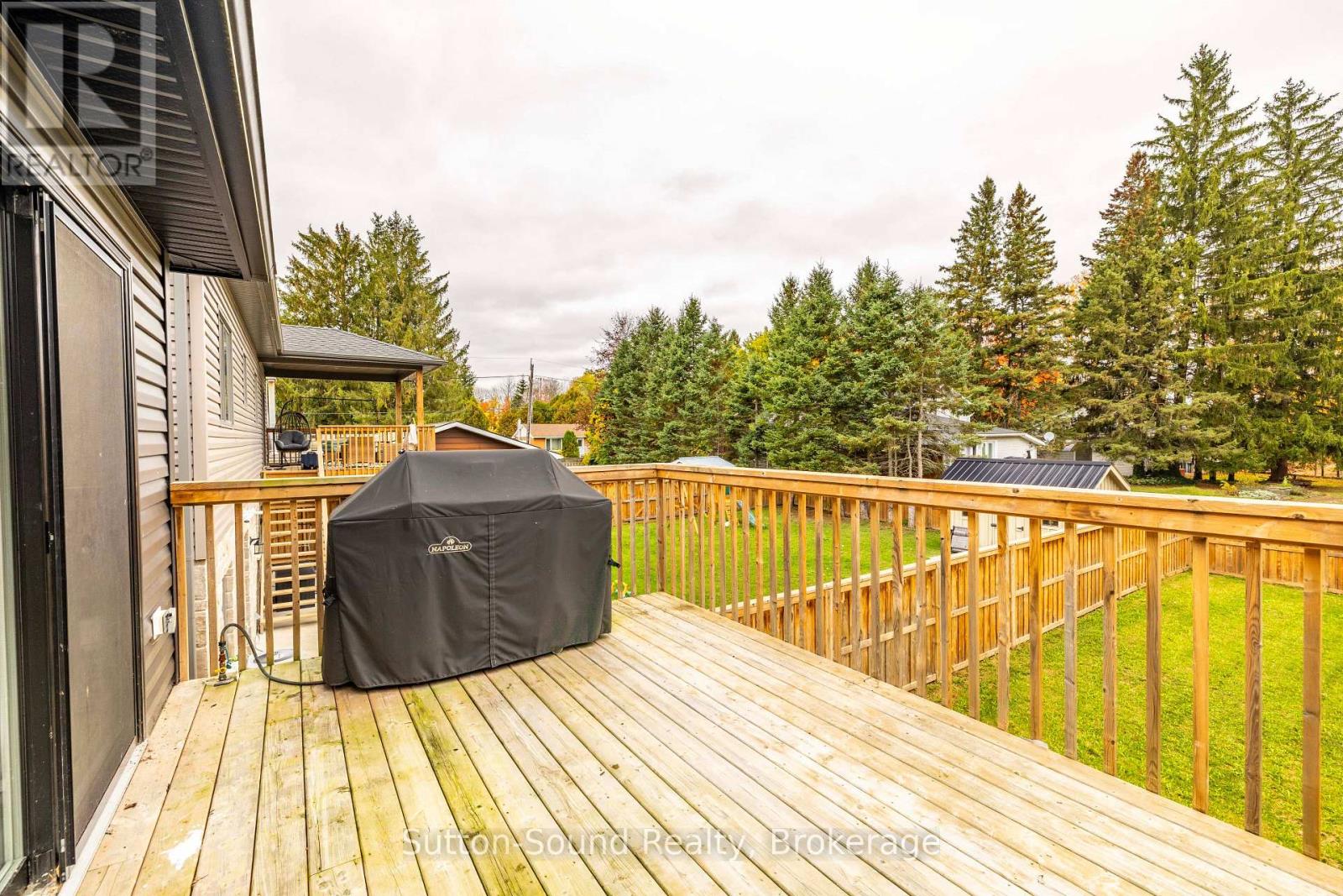562 24TH STREET W - 30