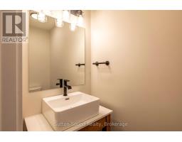 562 24th Street W, Owen Sound, ON N4K5N2 Photo 28