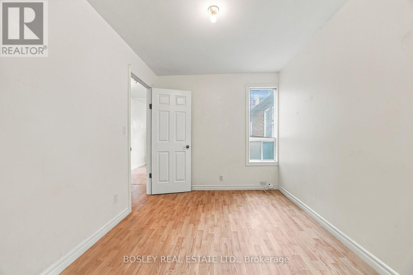 15 Lumbervale Avenue, Toronto, ON photo 26