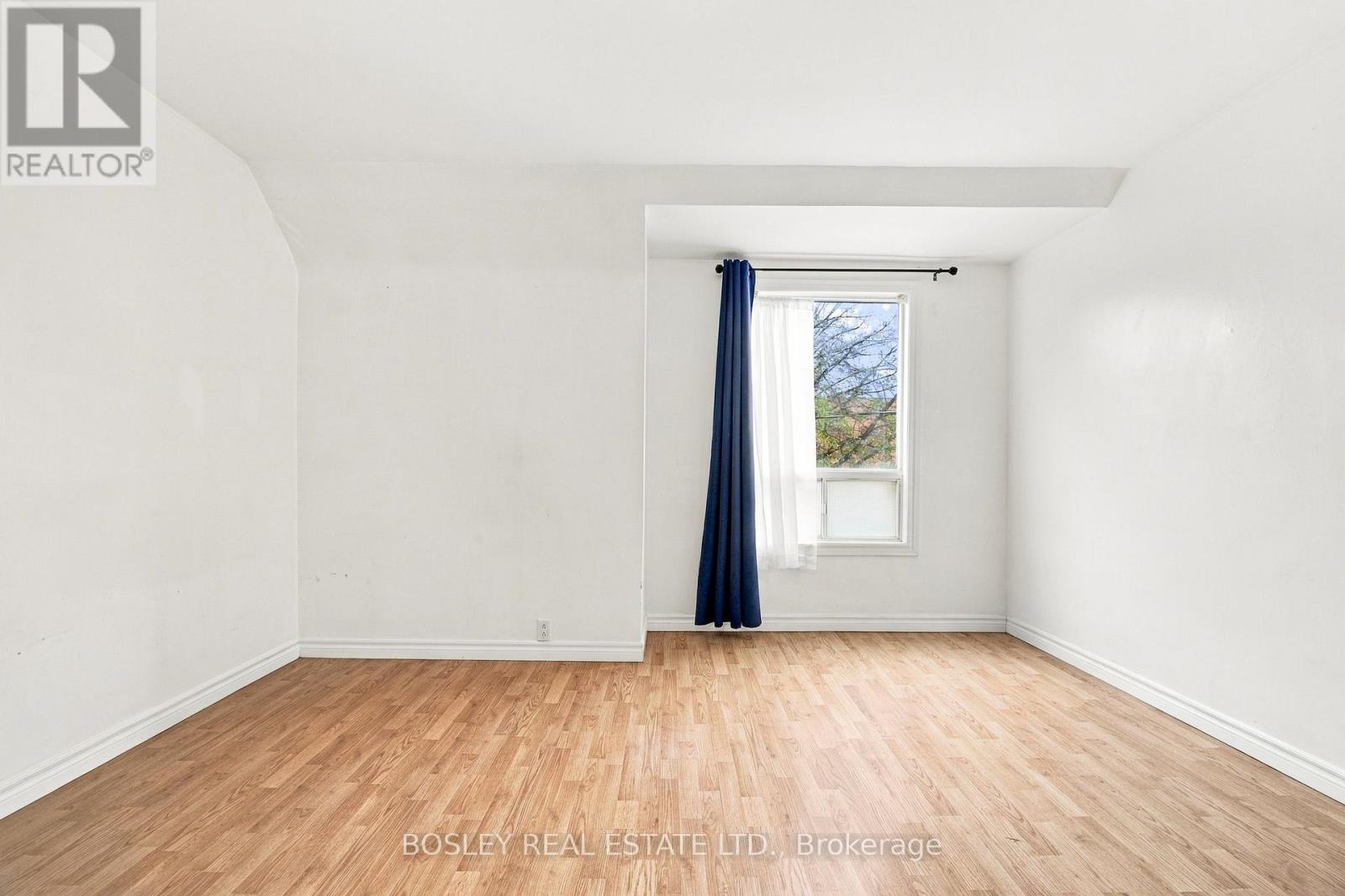 15 Lumbervale Avenue, Toronto, ON photo 29