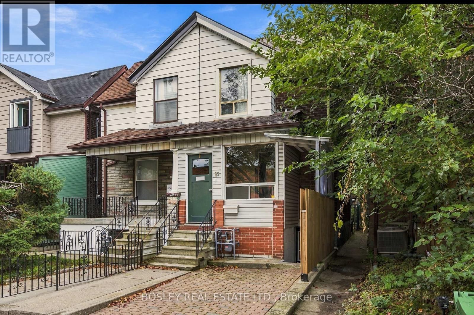 15 Lumbervale Avenue, Toronto, ON photo 50