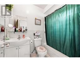 15 Lumbervale Avenue, Toronto, ON M6H1C7 Photo 17