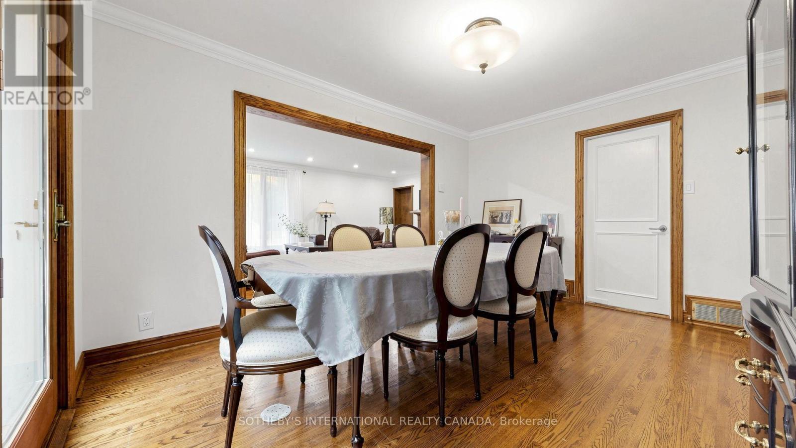 54 Plymbridge Road, Toronto, ON photo 10