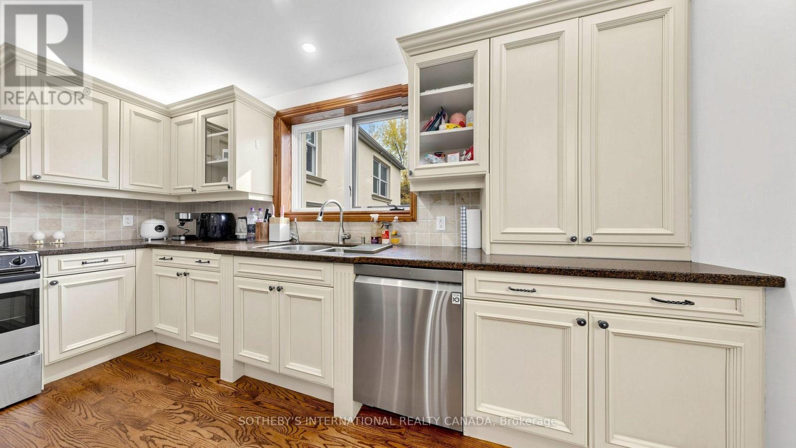 54 Plymbridge Road, Toronto, ON photo 28