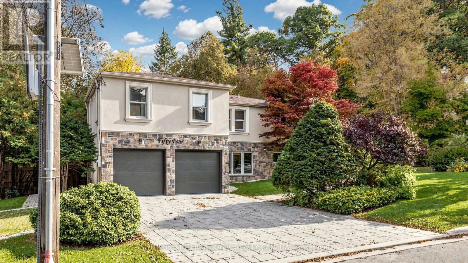 54 Plymbridge Road, Toronto, ON photo 3
