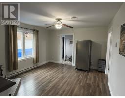 9 Billard Avenue thumbnail 16