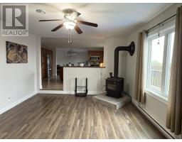 9 Billard Avenue thumbnail 17