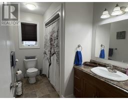 9 Billard Avenue thumbnail 26