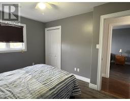 9 Billard Avenue thumbnail 23