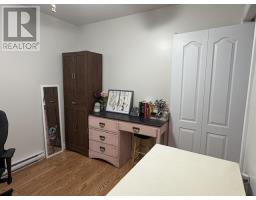 9 Billard Avenue thumbnail 49