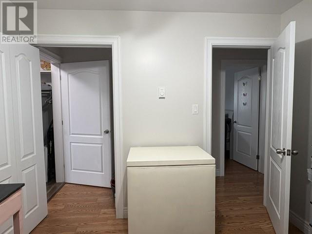 9 Billard Avenue - 50