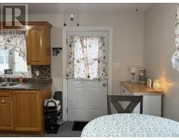9 Billard Avenue thumbnail 37