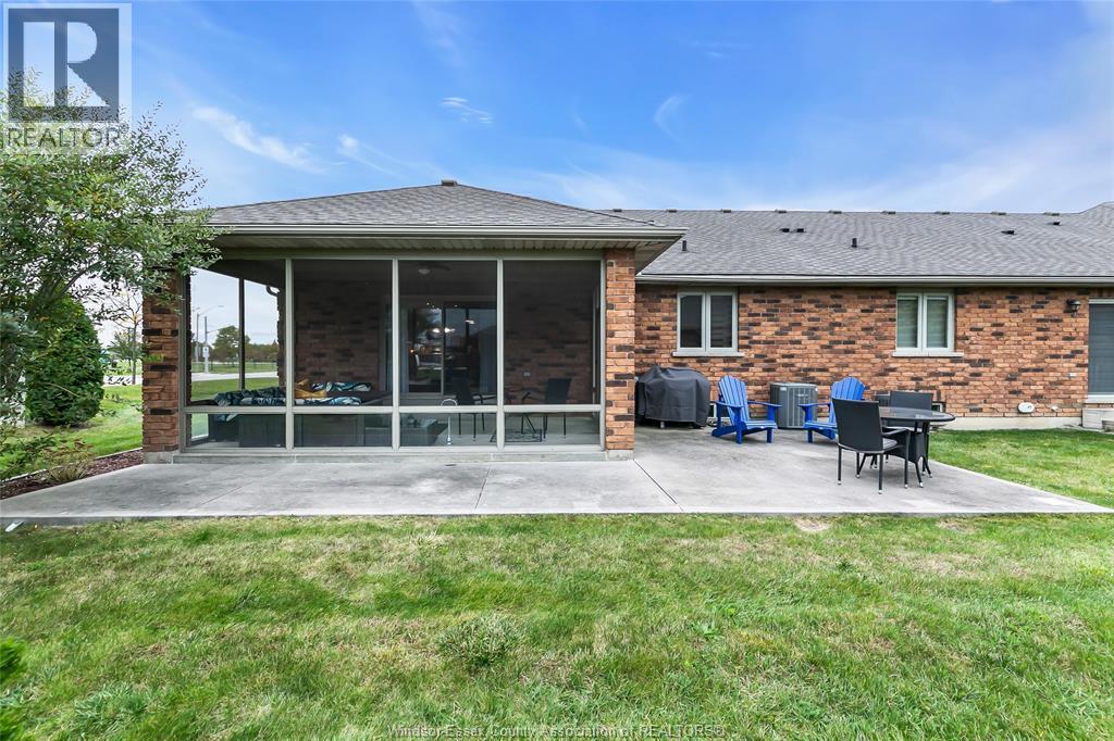 1506 D'AMORE DRIVE - 29