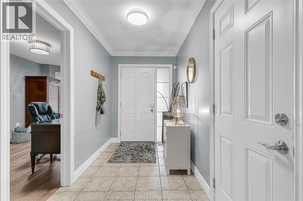 1506 D'AMORE DRIVE - 3