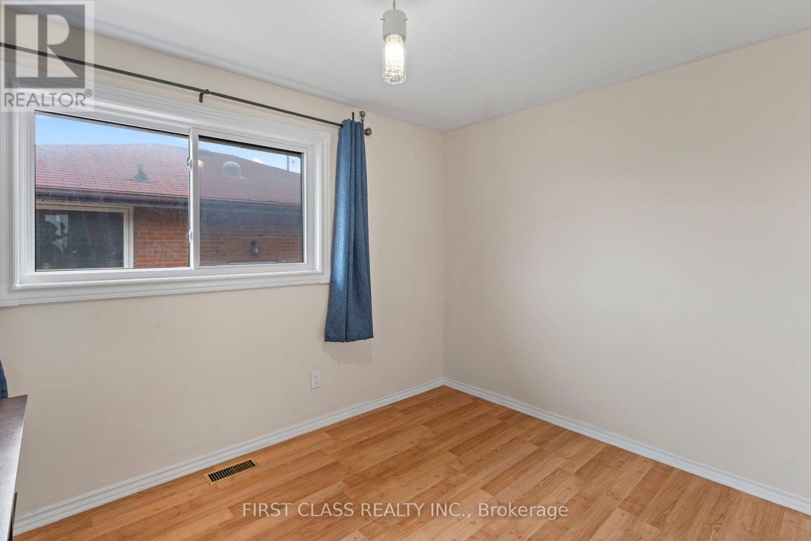 284 Jackson Avenue, Oshawa, ON photo 19