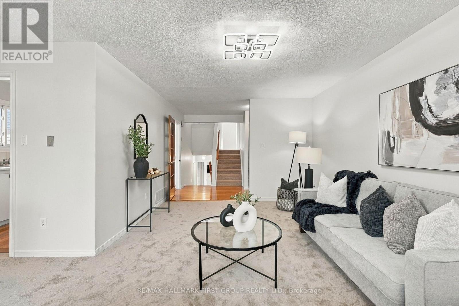 250 John Tabor Trail, Toronto, ON photo 5