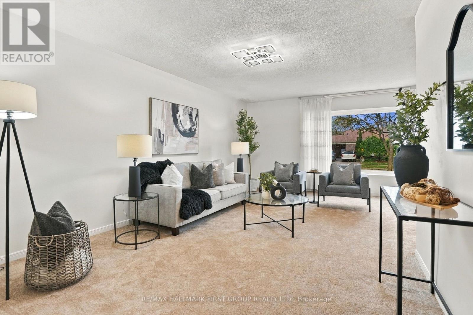 250 John Tabor Trail, Toronto, ON photo 8