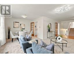 250 John Tabor Trail, Toronto, ON M1B2R4 Photo 9