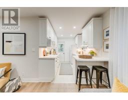 Kitchen - 32 Ashdale Avenue, Toronto, ON M4L2Y7 Photo 7