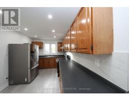 Bedroom 2 - 271 John Tabor Trail, Toronto, ON M1B2R8 Photo 8