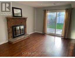 Ground Floor - 94 Heale Avenue, Toronto, ON M1N3X8 Photo 9