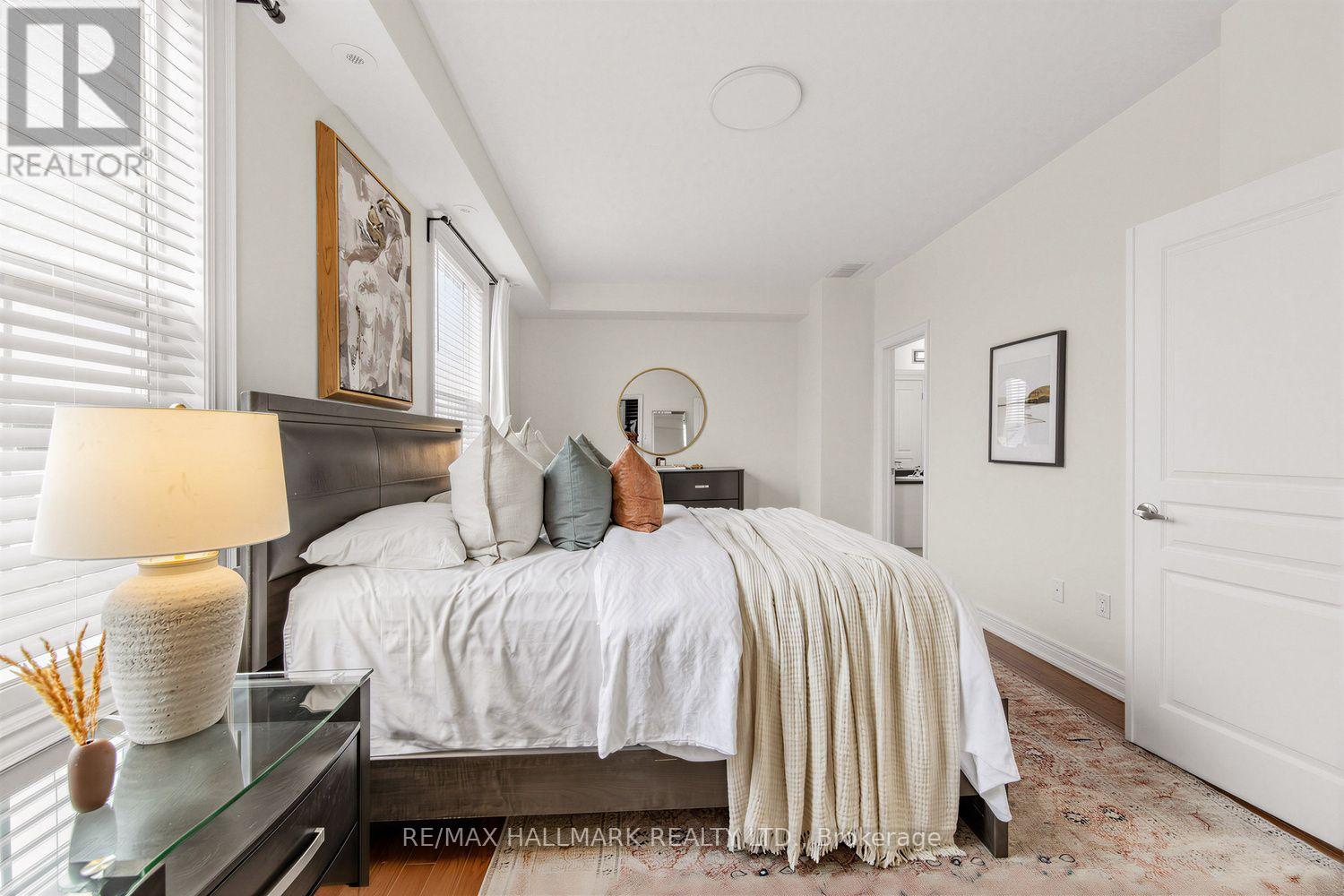 34 Fairhead Mews, Toronto, ON photo 25