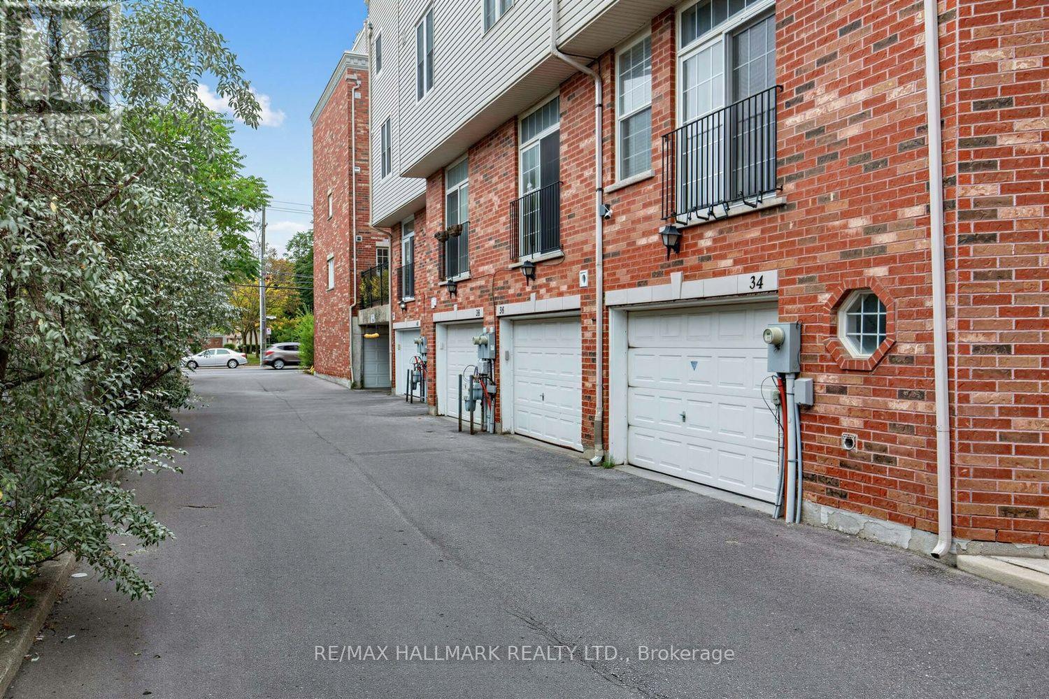 34 Fairhead Mews, Toronto, ON photo 36