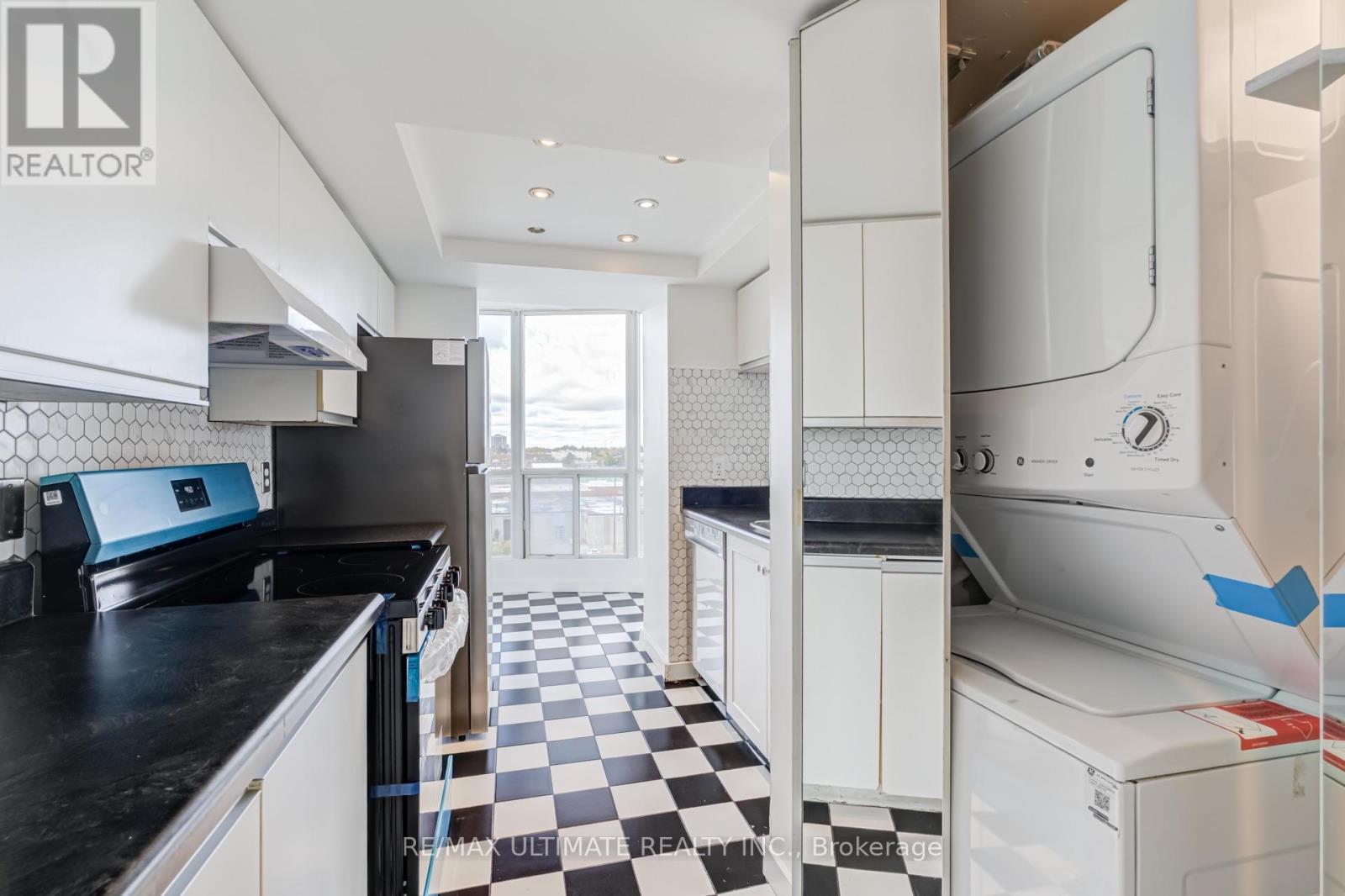 601- 1470 Midland Avenue, Toronto, ON photo 7