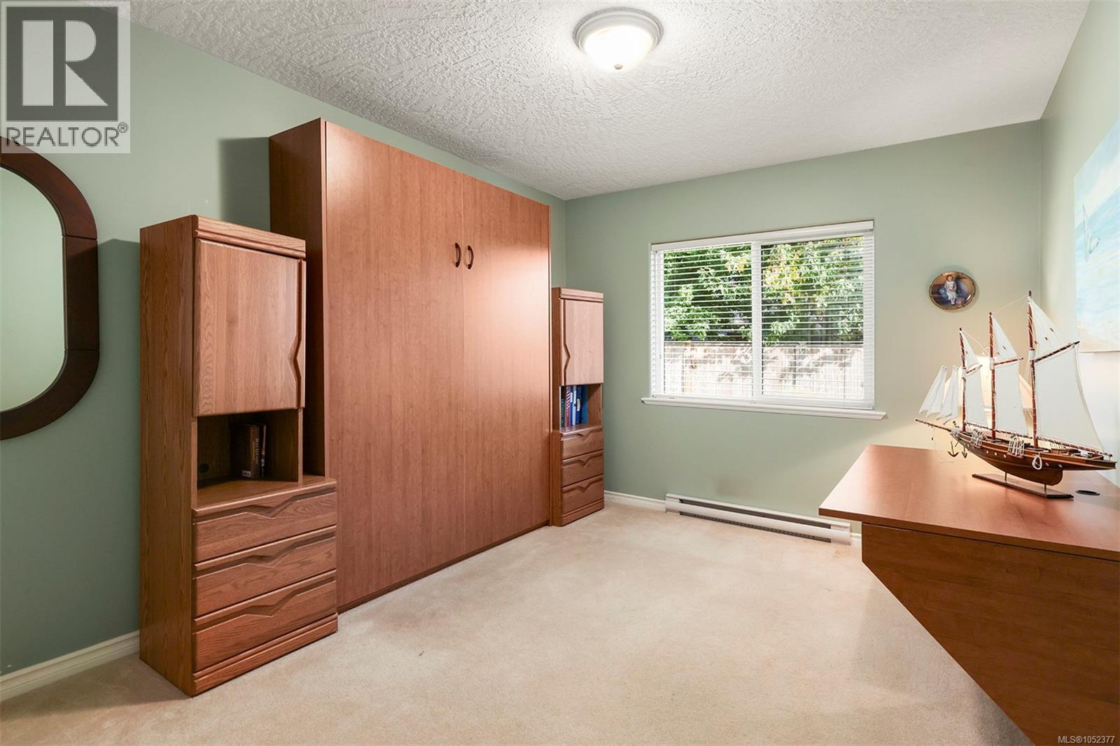 642 Olympic Dr - 22