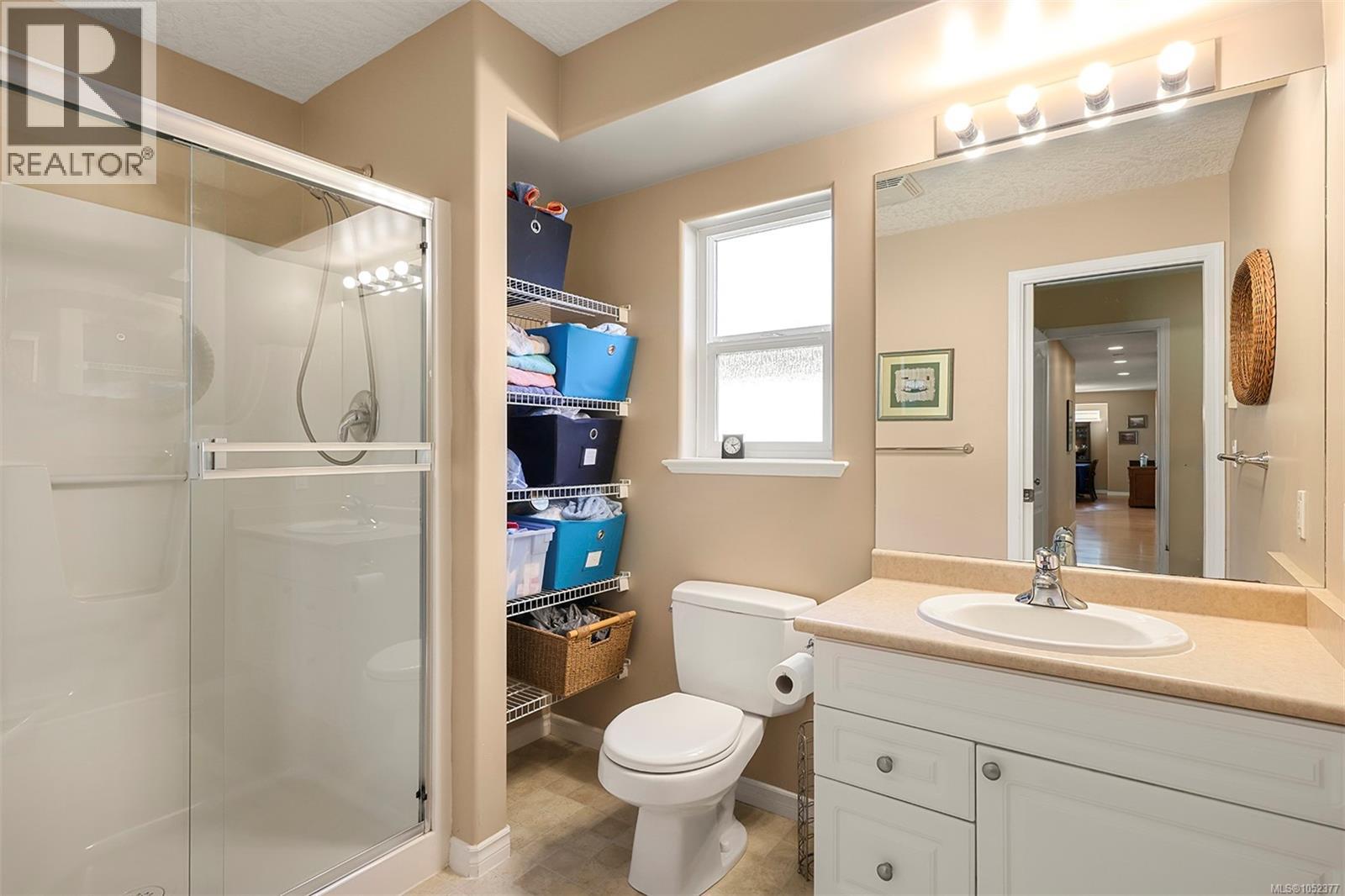 642 Olympic Dr - 26