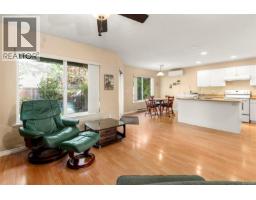 642 Olympic Dr, Comox, BC V9M4G8 Photo 19