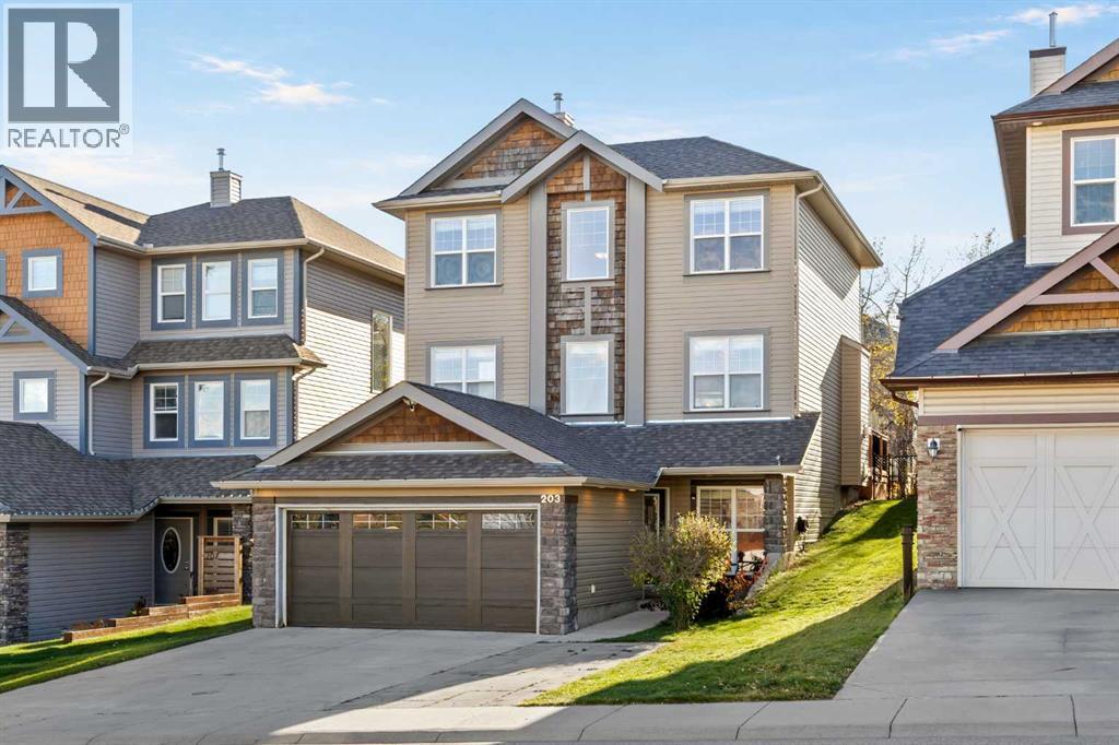 203 St Moritz Drive SW, Calgary, Alberta, T3H0A7
