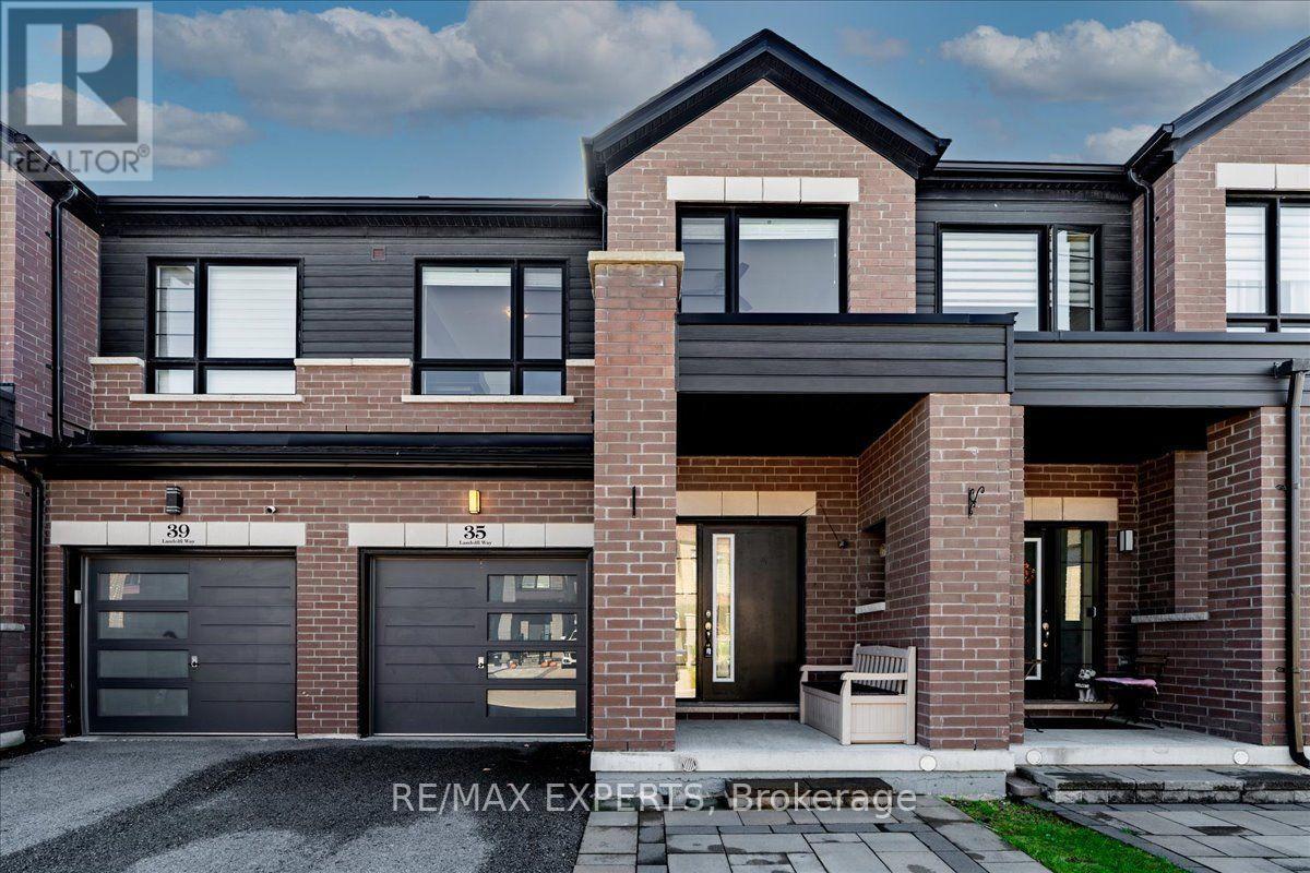 35 Landolfi Way, Bradford West Gwillimbury, ON photo 2