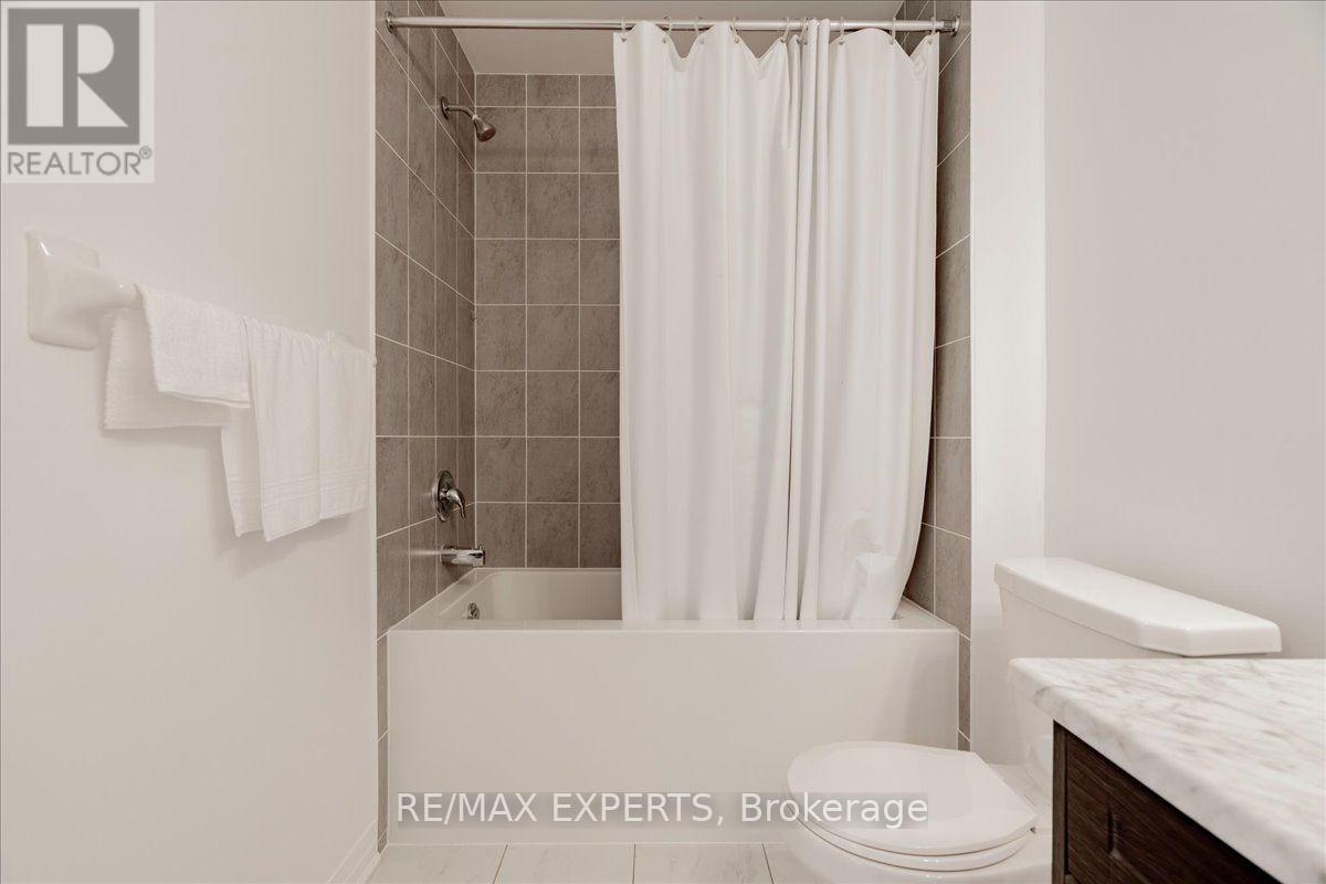 35 Landolfi Way, Bradford West Gwillimbury, ON photo 28